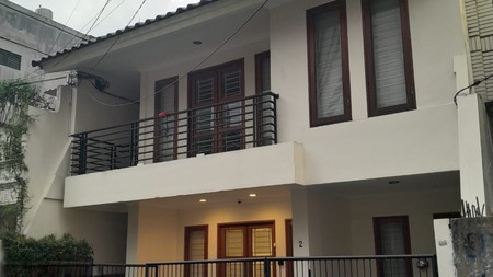 Dijual Rumah/Kantor 2,5 Lantai Di Bendungan Lihir, Jakarta Pusat