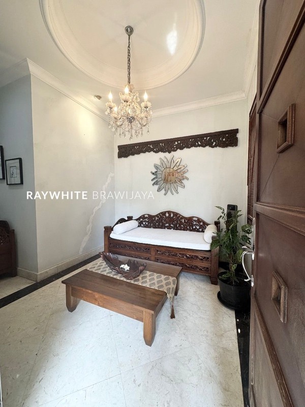 Townhouse Siap Huni Lingkungan Tenang Area Ampera