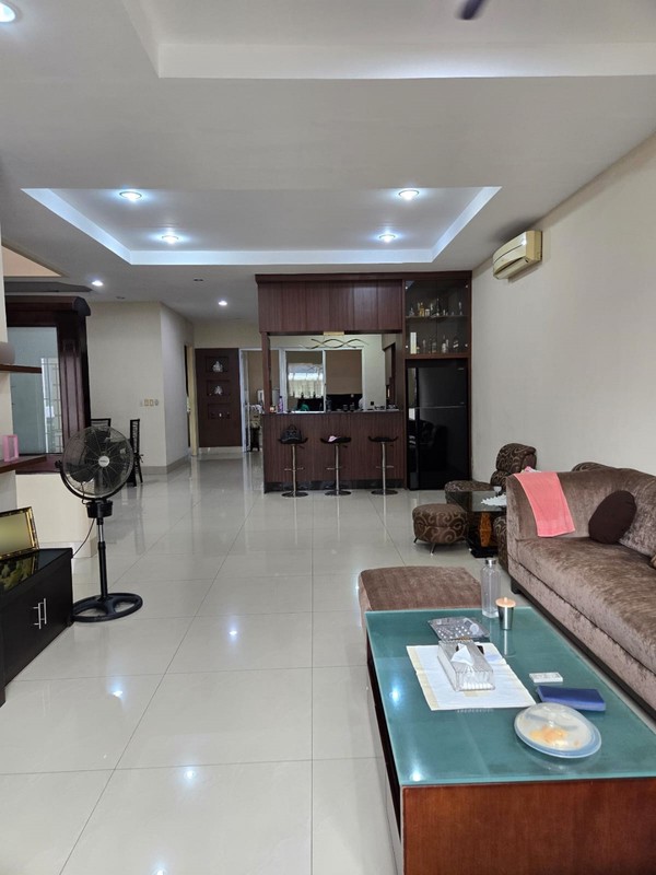 Rumah semi f  3 lt Sunter