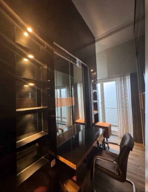 4 Milyar-an Dijual Rumah Araya 1 Galaxy Bumi Permai Surabaya Timur Bonus Full Furnished Mewah Modern Strategis Row Jalan Lebar - SHM