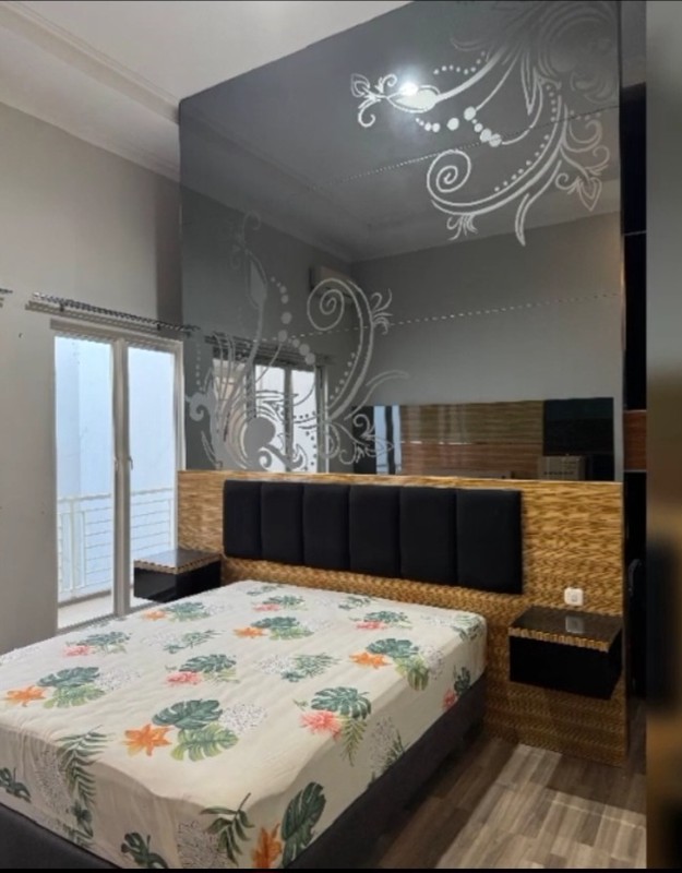 4 Milyar-an Dijual Rumah Araya 1 Galaxy Bumi Permai Surabaya Timur Bonus Full Furnished Mewah Modern Strategis Row Jalan Lebar - SHM