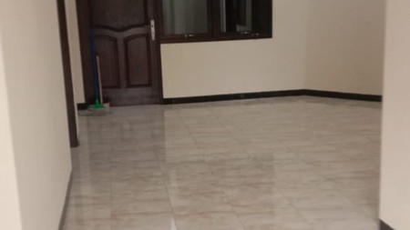 Disewakan Rumah Nirwana Executive 