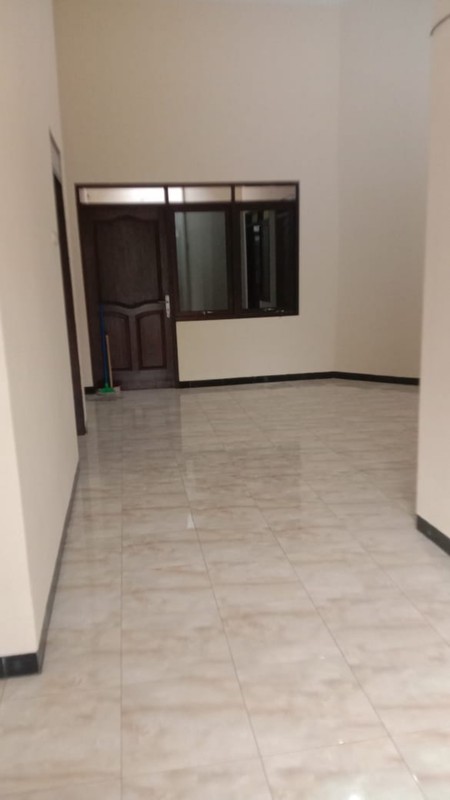 Disewakan Rumah Nirwana Executive