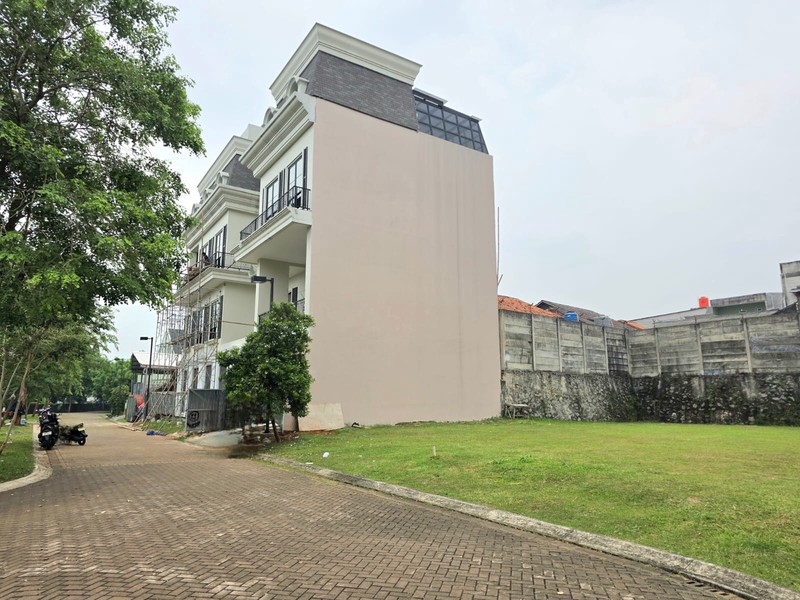 Kavling siap bangun di Bintaro Jaya 7