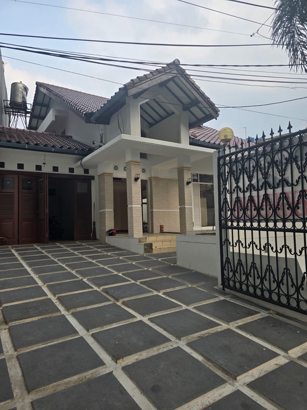 Rumah Hunian 3BR Di Daerah Kebayoran Baru, Jakarta Selatan
