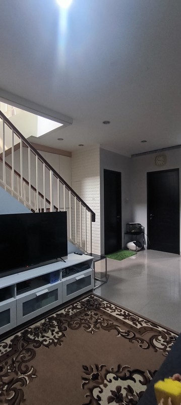 Dijual Rumah The Villas Serpong - Fully Furnished, Siap Huni!
