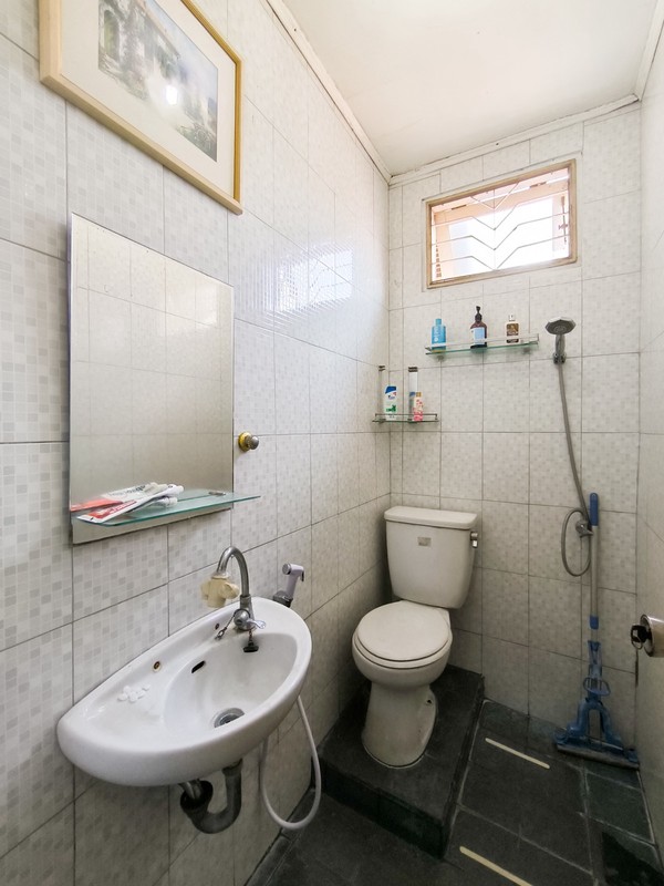 Rumah dalam cluster,securty 24 jam,jalan lebar di Bintaro Jaya 9.