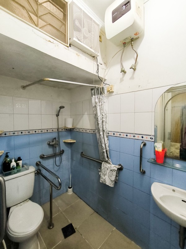 Rumah dalam cluster,securty 24 jam,jalan lebar di Bintaro Jaya 9.