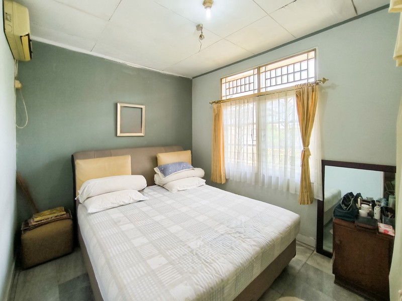 Rumah dalam cluster,securty 24 jam,jalan lebar di Bintaro Jaya 9.