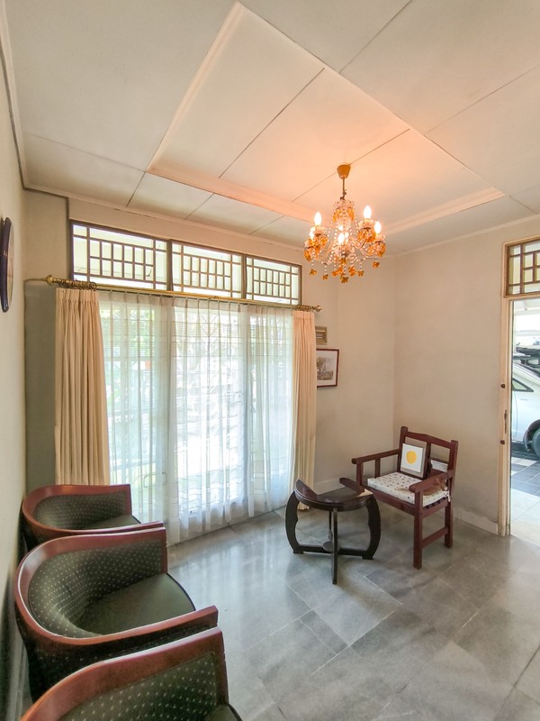 Rumah dalam cluster,securty 24 jam,jalan lebar di Bintaro Jaya 9.