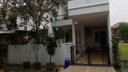 Rumah rapi di Puspita Loka BSD