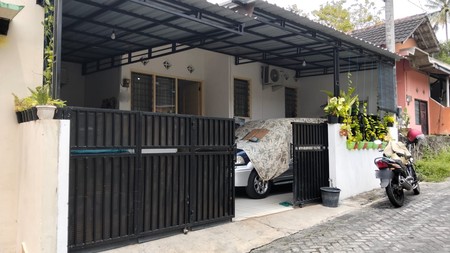 Rumah Dalam Perum Bangunjiwo Sejahtera, Lokasi Dekat Jiwajawi Jogjakarta