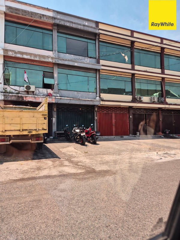 Dijual Ruko 3 lantai di Jalan Rajawali Surabaya