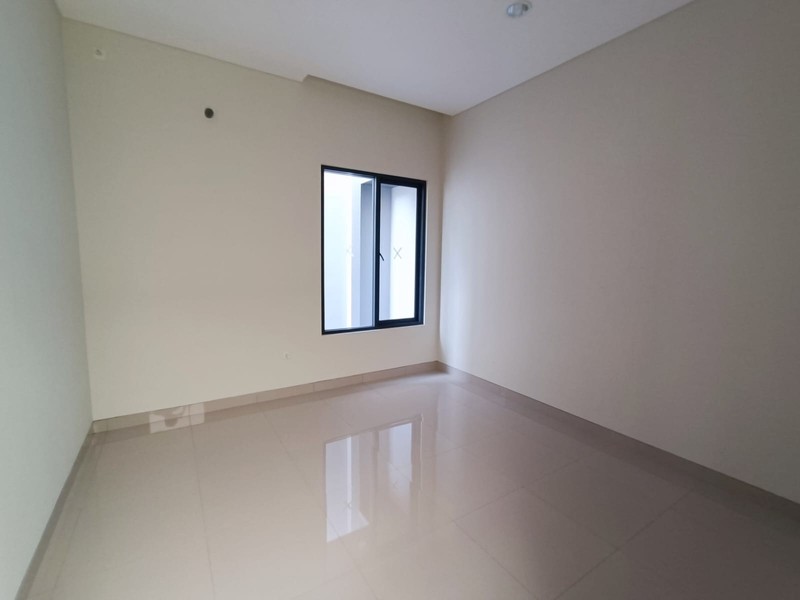 Dijual Rumah Baru Graha Natura Surabaya Barat