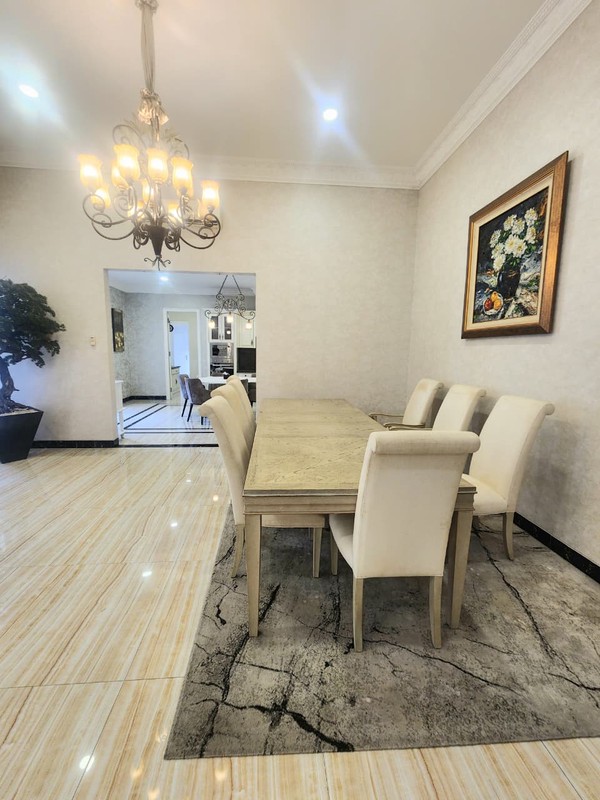 Disewakan Rumah Mewah Area Menteng Jakarta Pusat