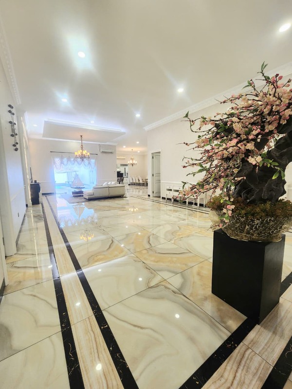 Disewakan Rumah Mewah Area Menteng Jakarta Pusat