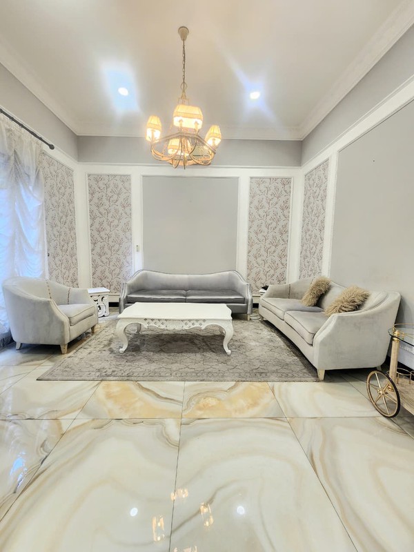 Disewakan Rumah Mewah Area Menteng Jakarta Pusat