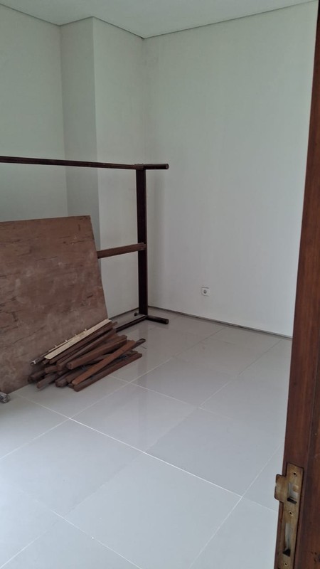 Di Jual rumah siap huni di Wisata Bukit Mas 2 CLuster Du Lyon
