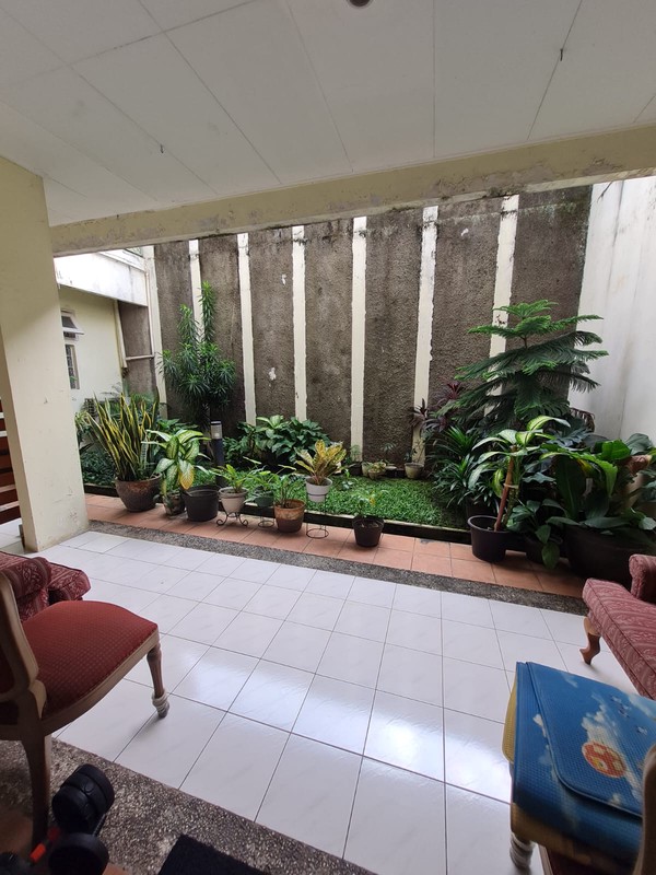 Cinere bukit cinere indah luas 327 rumah 2 lantai komplek ex pondok indah