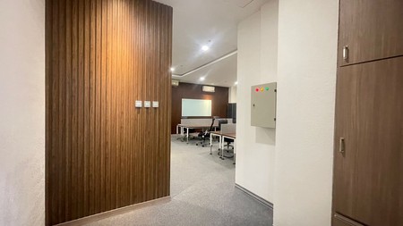 Disewakan Ruang Kantor Siap Pakai dan Eksklusif di Setiabudi Jaksel