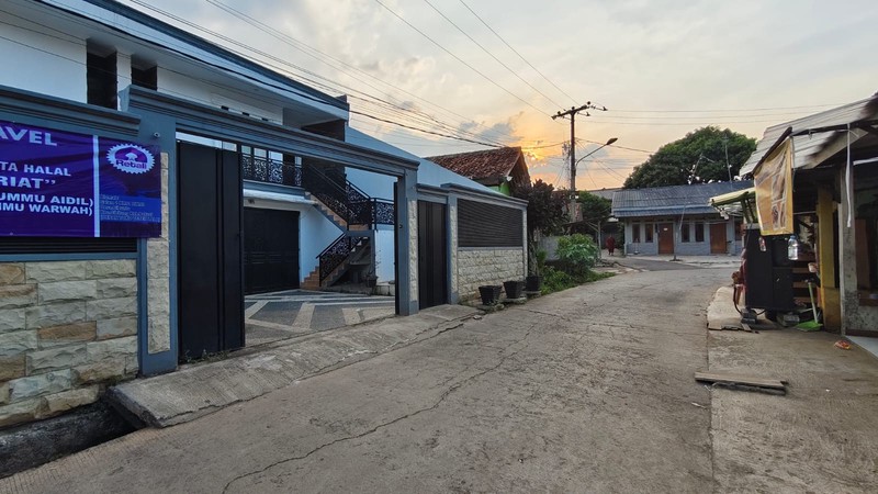 Rumah Besar Luas Murah Cibuntu Cibitung Bekasi dekat Grand Wisata dan MM2100