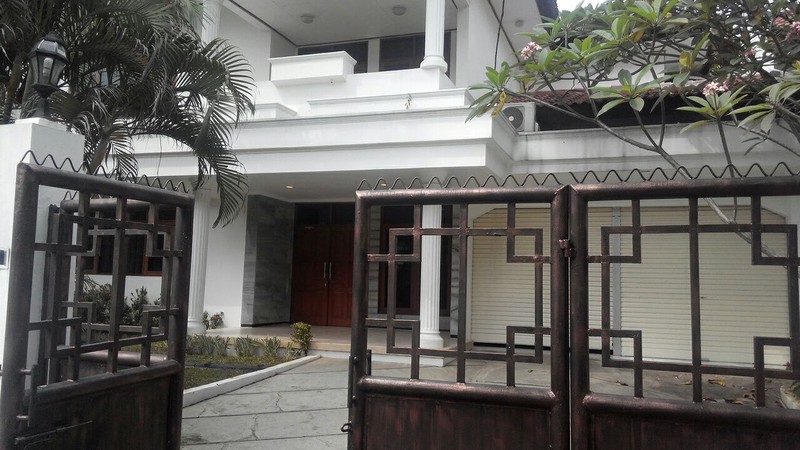 Dijual Rumah Mewah Di Perumahan Executive Paradise Cilandak