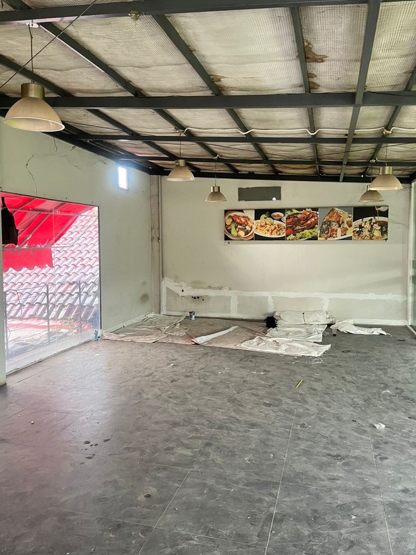 Dijual Cepat, Tempat Usaha di Lebak Bulus, lokasi sangat strategis