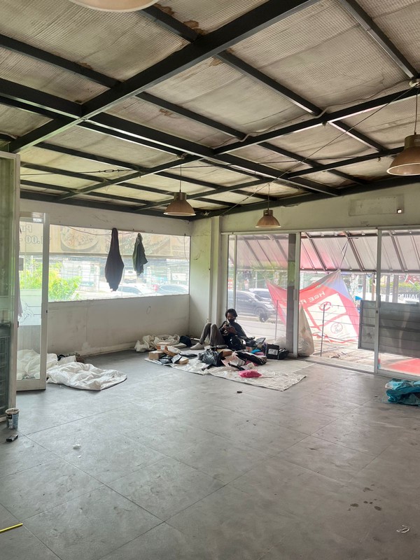 Dijual Cepat, Tempat Usaha di Lebak Bulus, lokasi sangat strategis