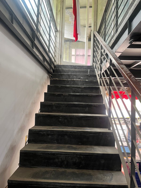 Dijual Cepat, Tempat Usaha di Lebak Bulus, lokasi sangat strategis