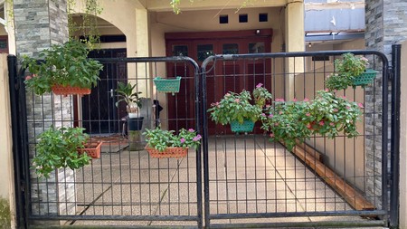 RUMAH TINGGAL DI GRAHA CINERE, DKT DGN EXIT TOL DESARI