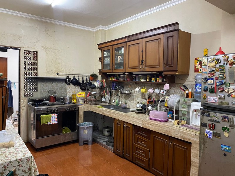 RUMAH TINGGAL DI GRAHA CINERE, DKT DGN EXIT TOL DESARI