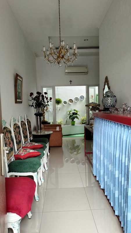 RUMAH SIAP HUNI DI SERPONG TANGERANG SELATAN BERSIH DAN TERAWAT