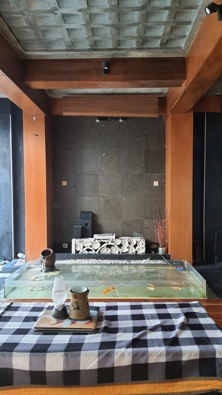 RUMAH LAMA SIAP HUNI TERAWAT PIK