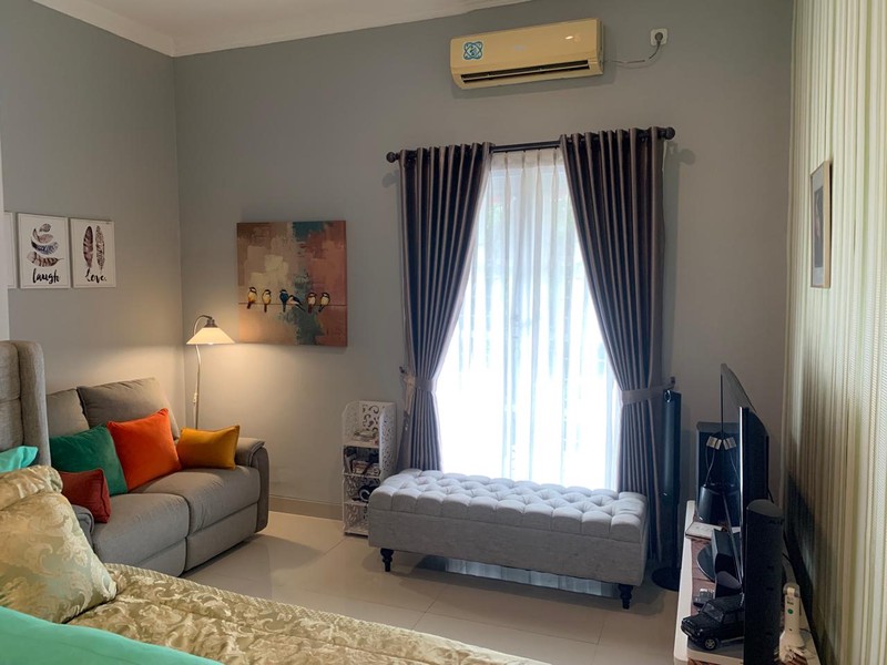 Rumah minimalis siap huni di bintaro