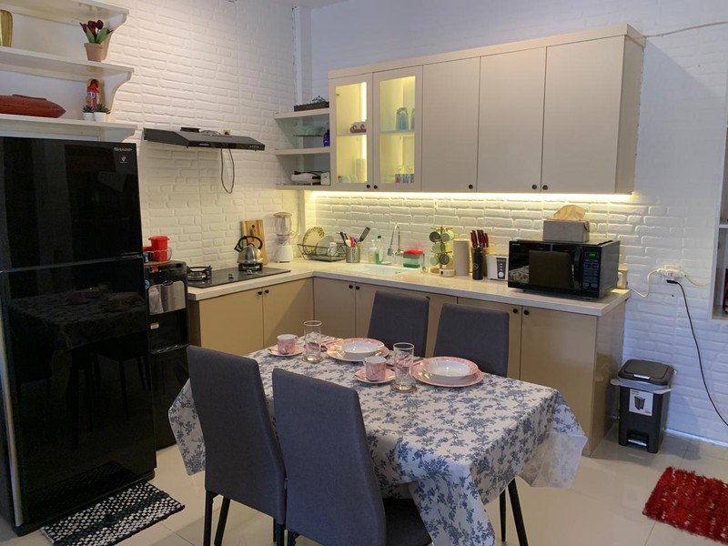 Rumah minimalis siap huni di bintaro