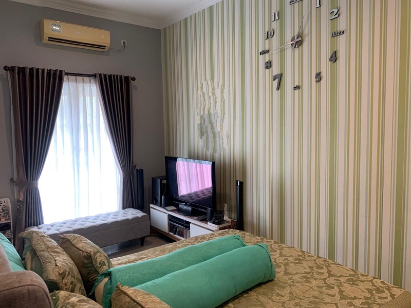 Rumah minimalis siap huni di bintaro