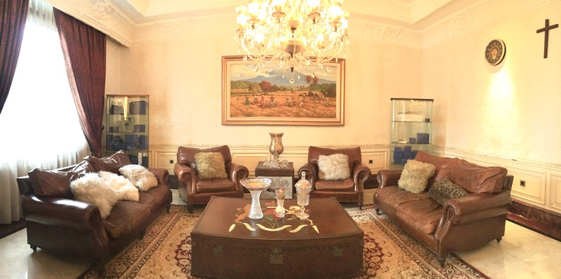 Dijual Rumah Mewah  di Taman Cilandak, Jakarta Selatan