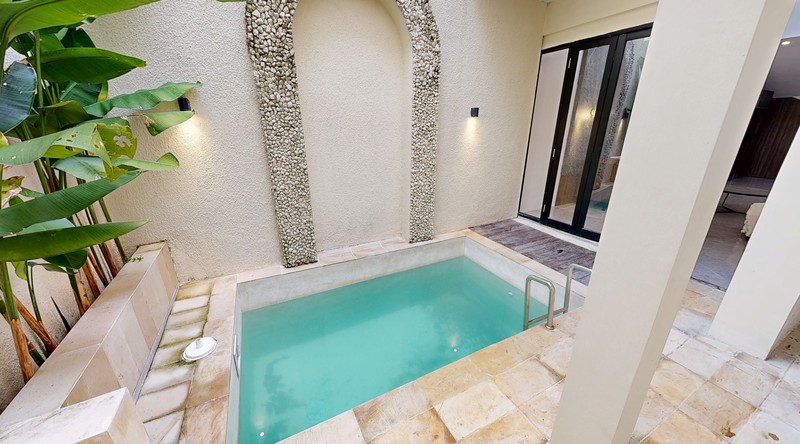 Leasehold - Elegant Villa Luxurious with Private Pool and Long Leasehold in Canggu