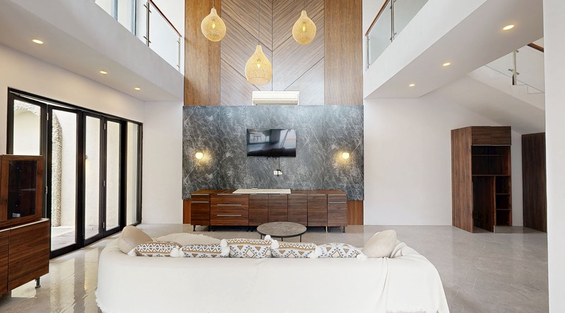 Leasehold - Elegant Villa Luxurious with Private Pool and Long Leasehold in Canggu