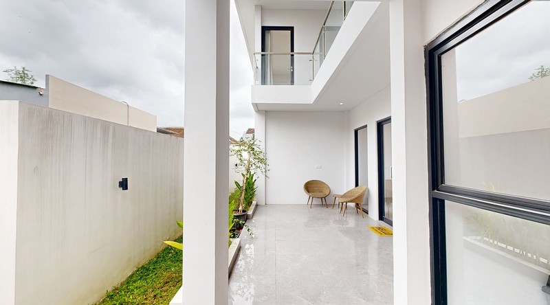 Leasehold - Elegant Villa Luxurious with Private Pool and Long Leasehold in Canggu