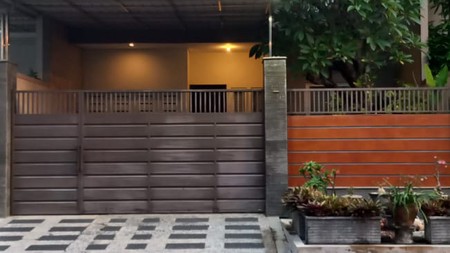 Dijual Rumah Araya Galaxy Bumi Permai Surabaya