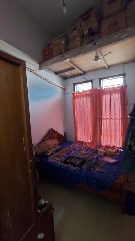 Dijual Rumah 2 Lantai + Free Furnish & AC | Bulak Rukem Timur | 1 M Nego