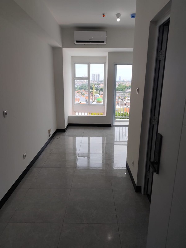 MURAH Dijual Apartemen Westown View Tipe Studio - Baru Gress Bonus Kitchen Set, Ac , Water Heater - Tower La Chifa- Lantai 32 Dekat Royal Residence , Pakuwon Mall