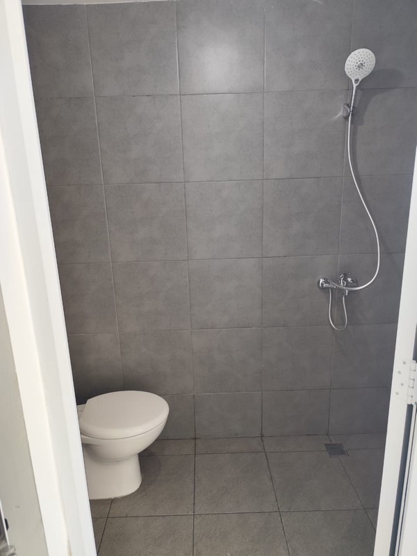 MURAH Dijual Apartemen Westown View Tipe Studio - Baru Gress Bonus Kitchen Set, Ac , Water Heater - Tower La Chifa- Lantai 32 Dekat Royal Residence , Pakuwon Mall