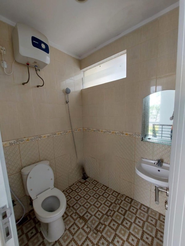 Rumah di BSD City, dengan Kt 3 KM 2 Sertifikat SHM