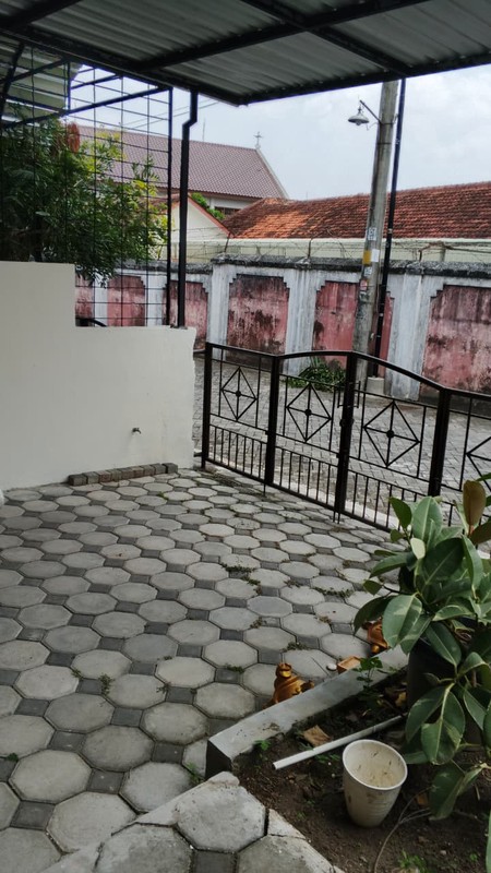 Rumah Dalam Perum Lokasi Dekat Jalan Kaliurang Km 7, Condongcatur, Depok, Sleman