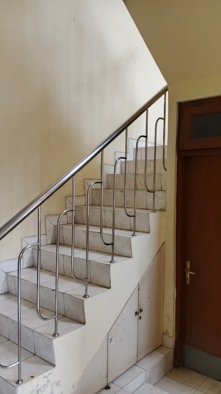 Rumah Dalam Perum Lokasi Dekat Jalan Kaliurang Km 7, Condongcatur, Depok, Sleman