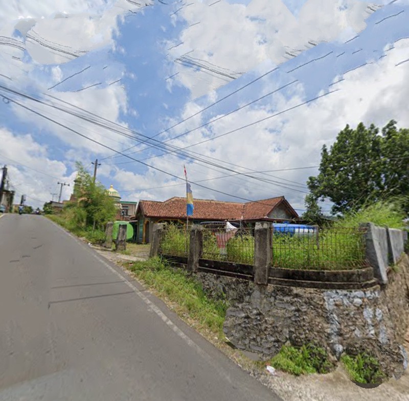 Tanah kosong di Jl. Imam Bonjol masuk dikit ke Jl. Mangkubumi Segalamider Tanjung Karang Barat, Bandar Lampung (Lampung