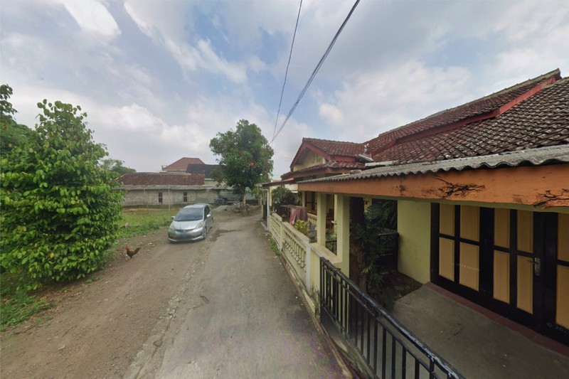 Tanah Pekarangan 844 Meter persegi Cocok Untuk Penginapan Lokasi Dekat SCH Sleman