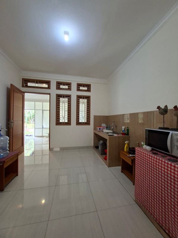 For Sale!! Rumah di Bintaro Jaya dengan KT 4+1 KM 4+1 Luas 450 m2 Bangunan 400 m2